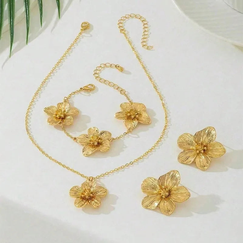 Elegant Five-Petal Flower Necklaces Bracelet Earrings Set For Women Vintage Simple Geometric Texture Floral Wedding Jewelry Gift