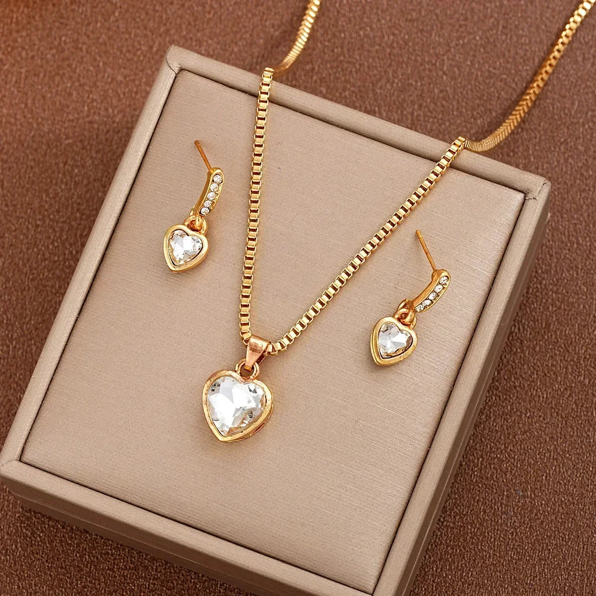 4 PCS Irregular Pearls Jewelry Set Korean Pearl Pendant Choker Stud Earring Rings for Women Classic Bracelet Wedding Jewelry